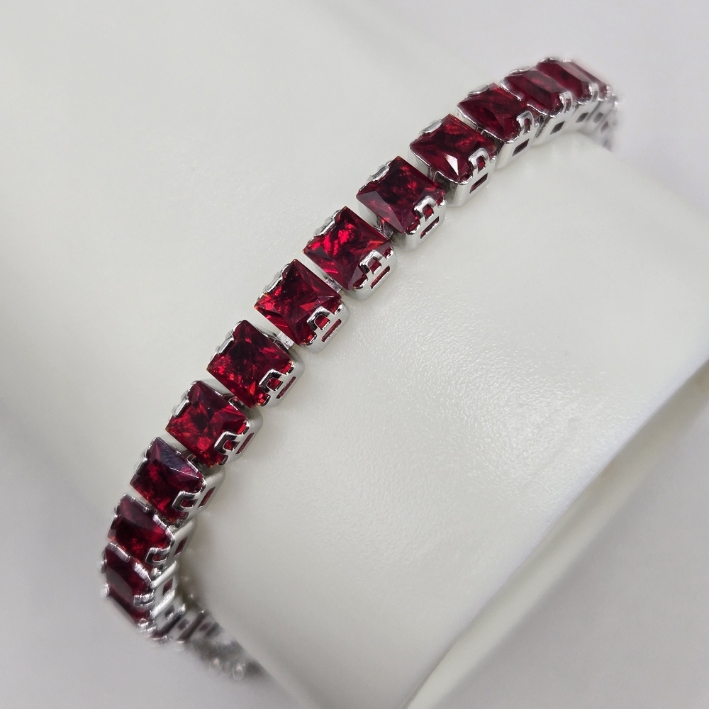 Silver Bracelet with Red Square Stones - Women Jewelry - Picture 5 of 9